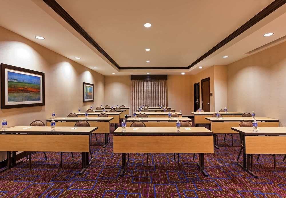 Courtyard By Marriott Odessa Hotel Buitenkant foto