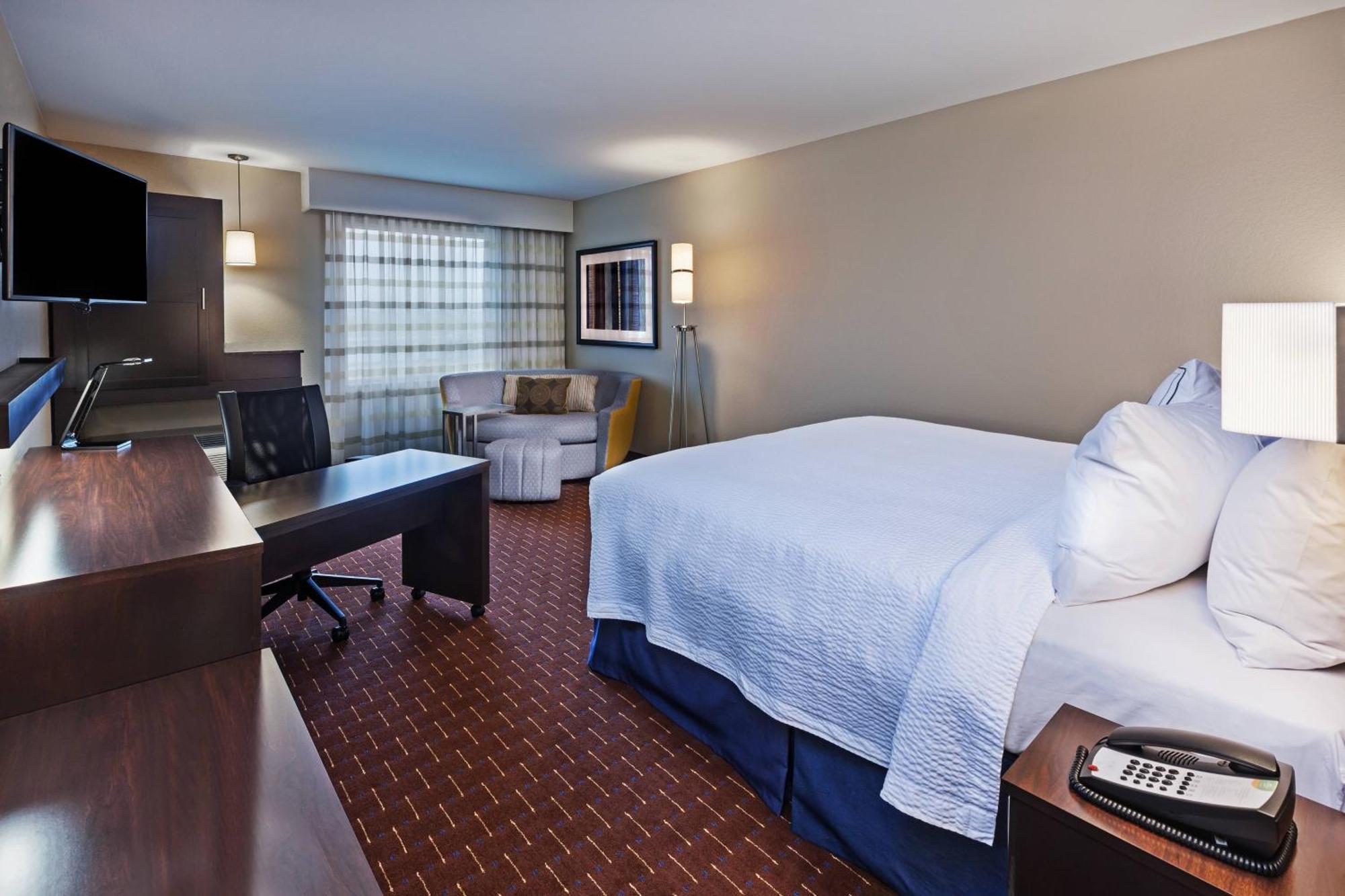 Courtyard By Marriott Odessa Hotel Buitenkant foto